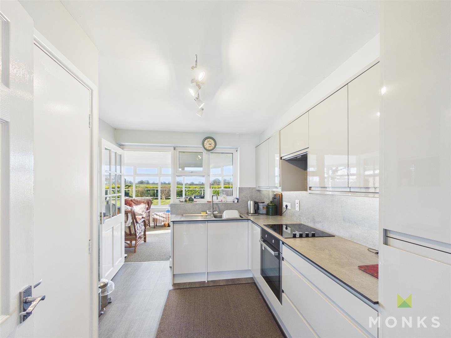 19 Barnfield Avenue, Shrewsbury, SY4 5HT For Sale